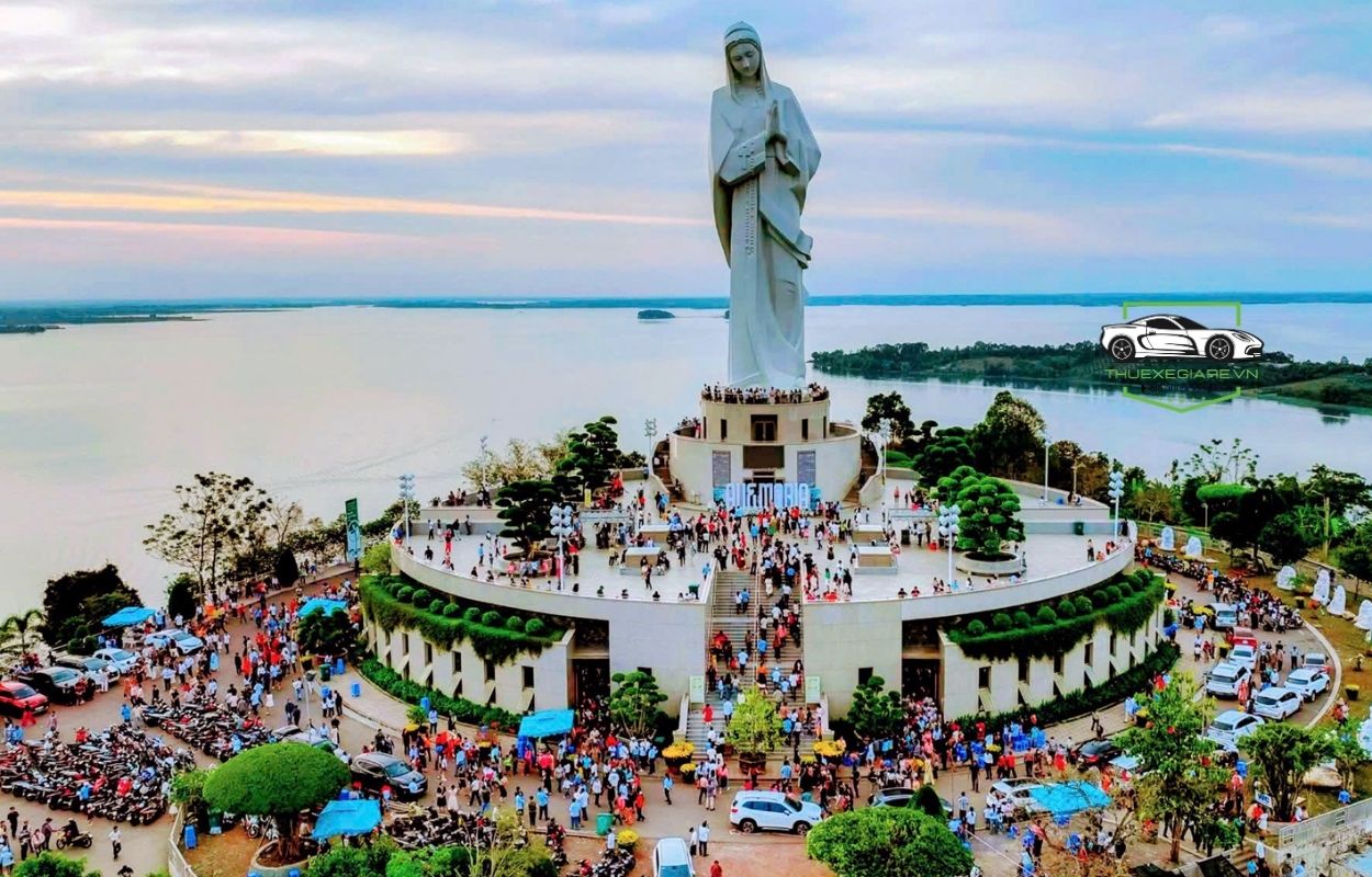 Thuê xe hành hương Đức Mẹ Núi Cúi có tài xế Công Giáo, Thuê xe đi Đức Mẹ Núi Cúi trong ngày, Thuê xe hành hương cuối tuần đi Núi Cúi, Thuê xe đi Đức Mẹ Núi Cúi từ Sài Gòn,